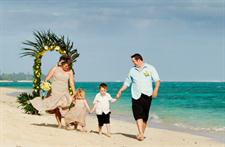 Wedding - Happy family