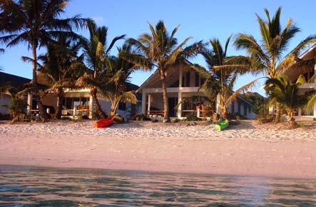 Absolute Beachfront Villa
Cooks Bay Villas